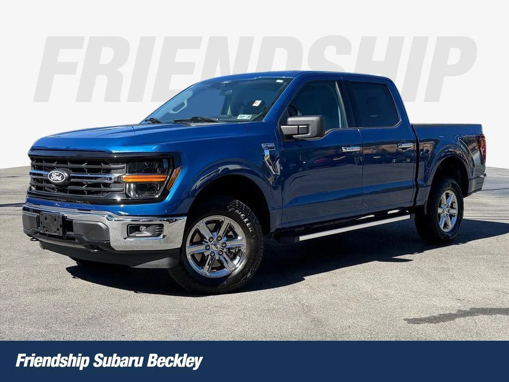 Used 2025 Blue Ford XLT image 1