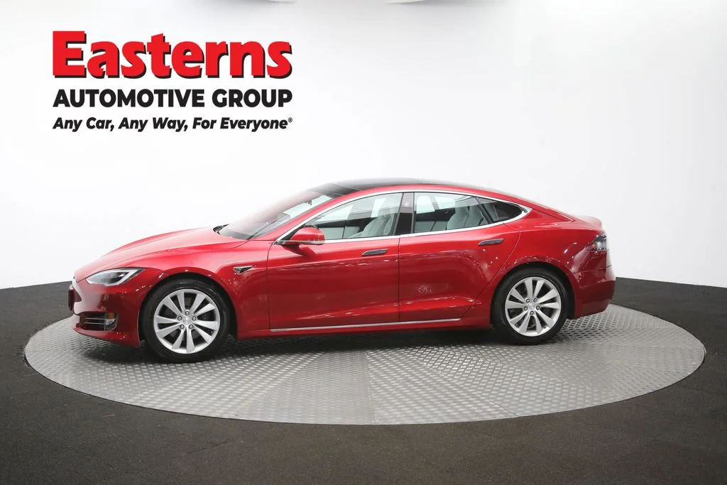 Used 2017 Red Tesla P100D image 56