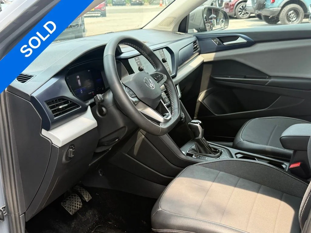 Used 2022 Gray Volkswagen 1.5T SE image 19