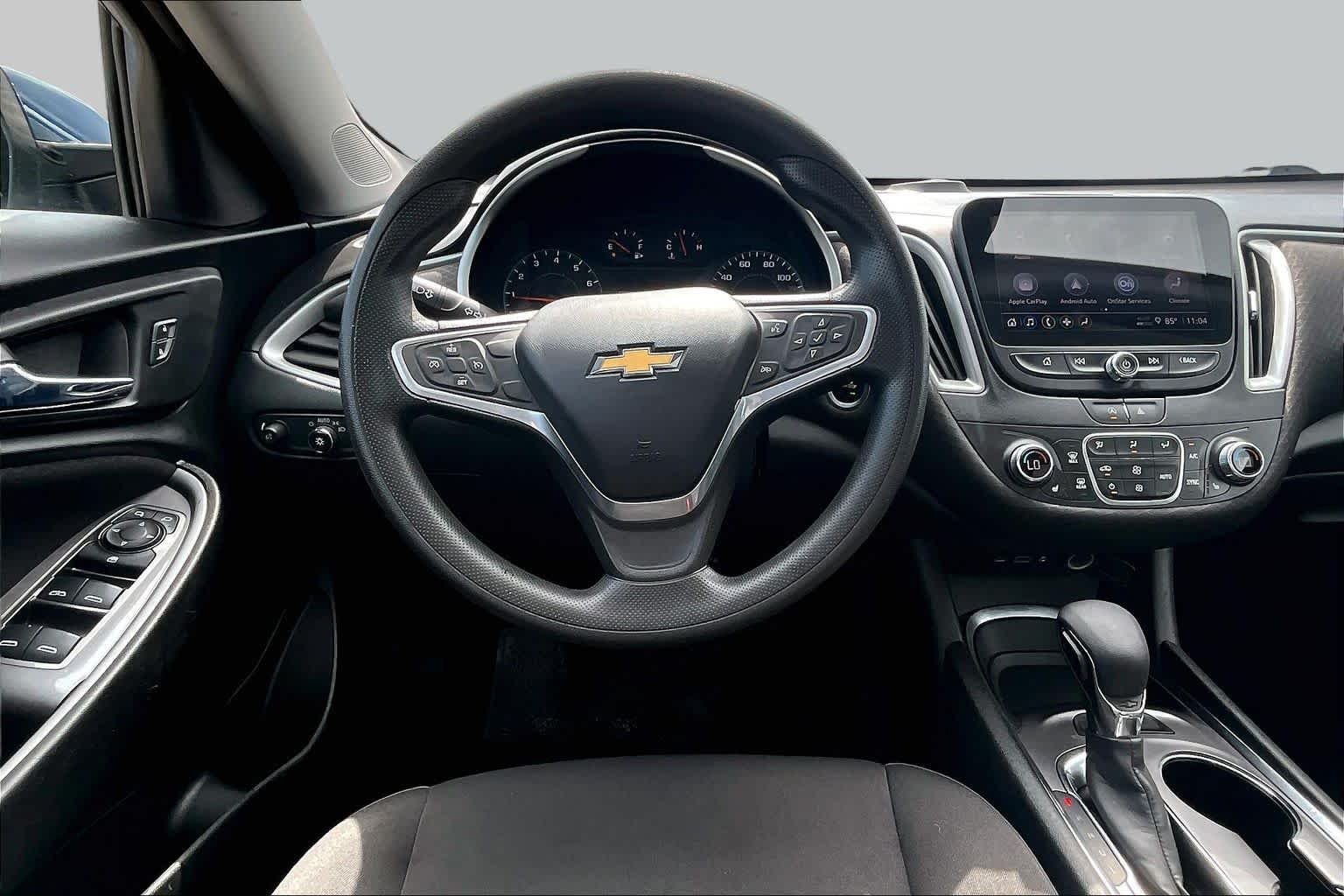 Used 2022 Northsky Blue Metallic Chevrolet LT image 6