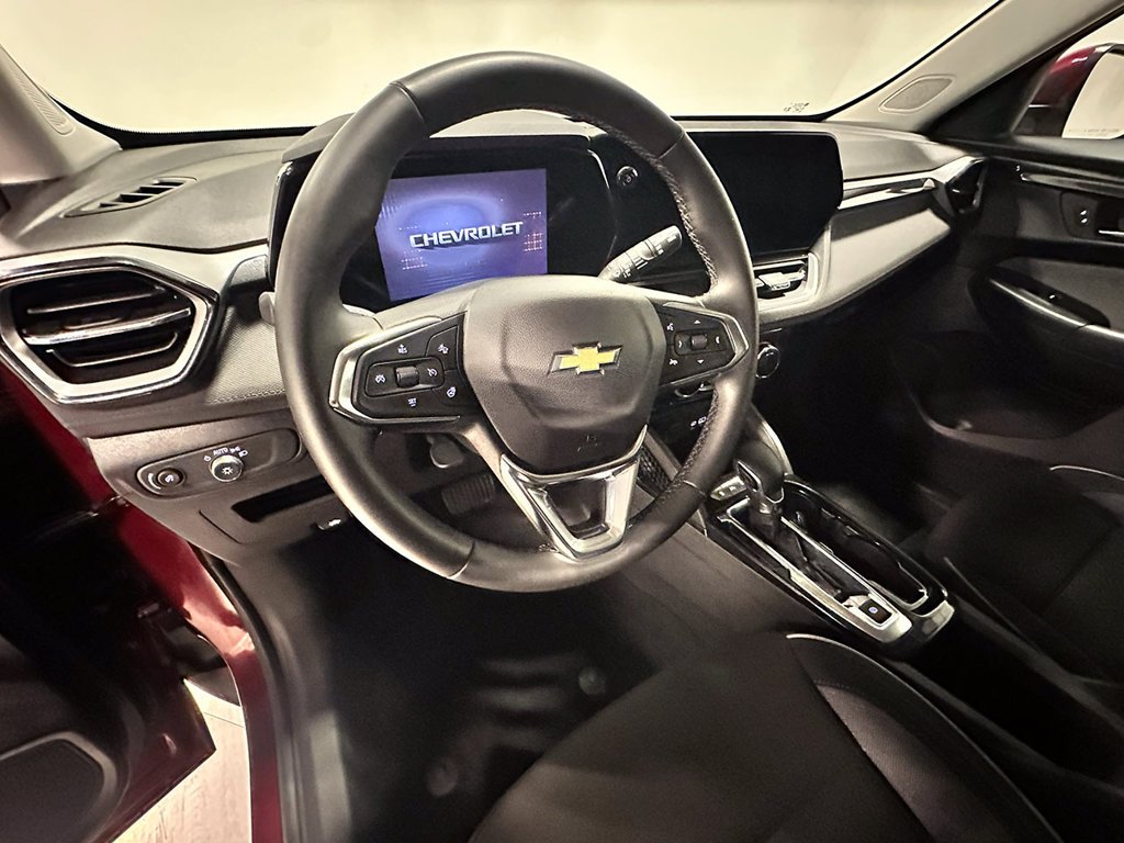 Used 2025 Red Chevrolet LT image 21