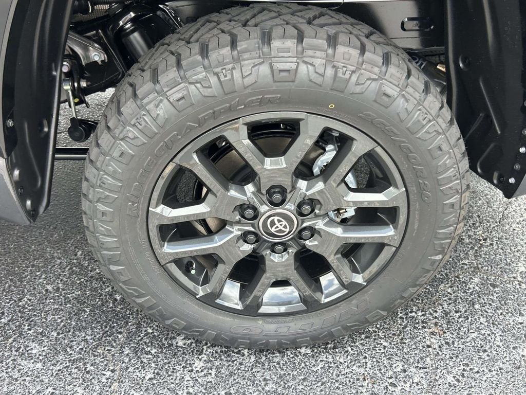 New 2026 Magnetic Gray Metallic Toyota Platinum image 10