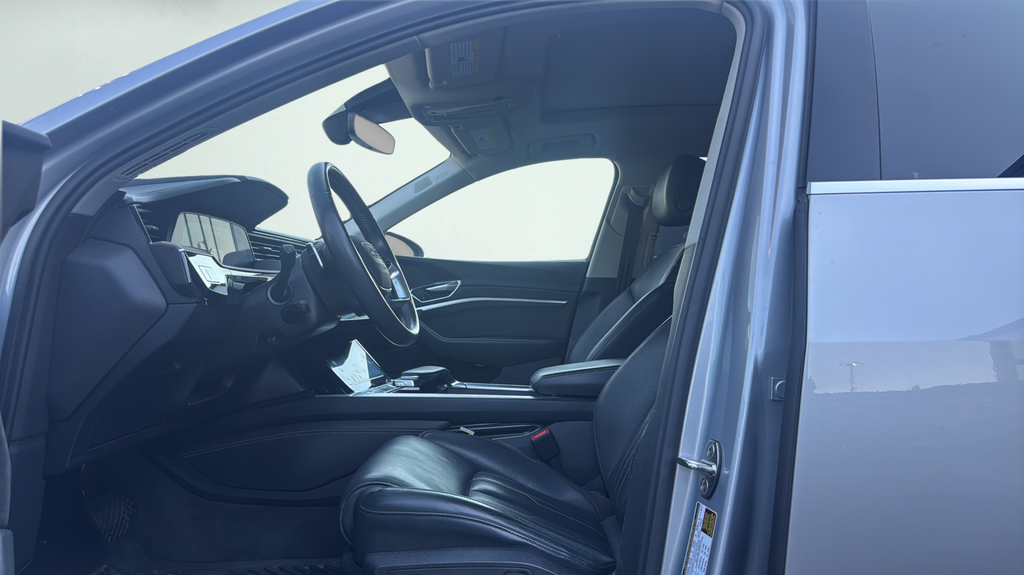 Used 2019 Silver Audi Prestige image 16