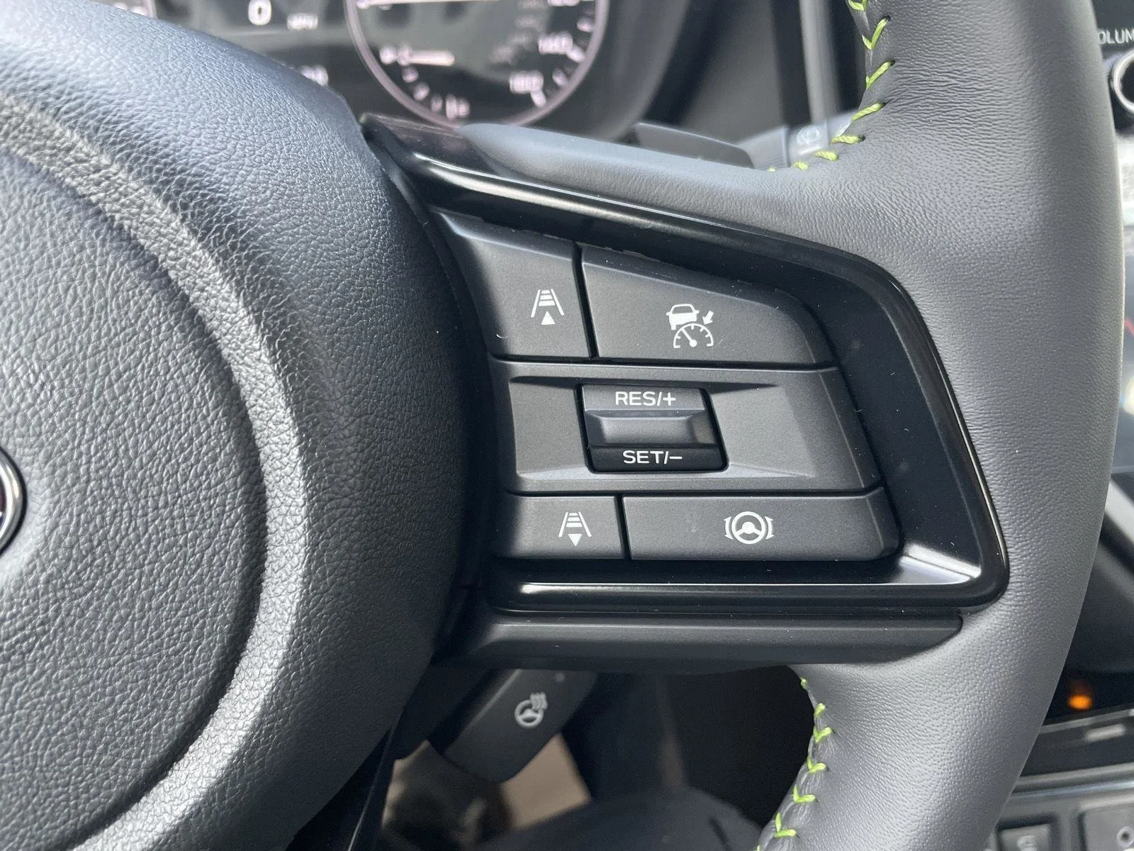 New 2026 Crystal White Pearl Subaru Onyx Edition Touring image 14