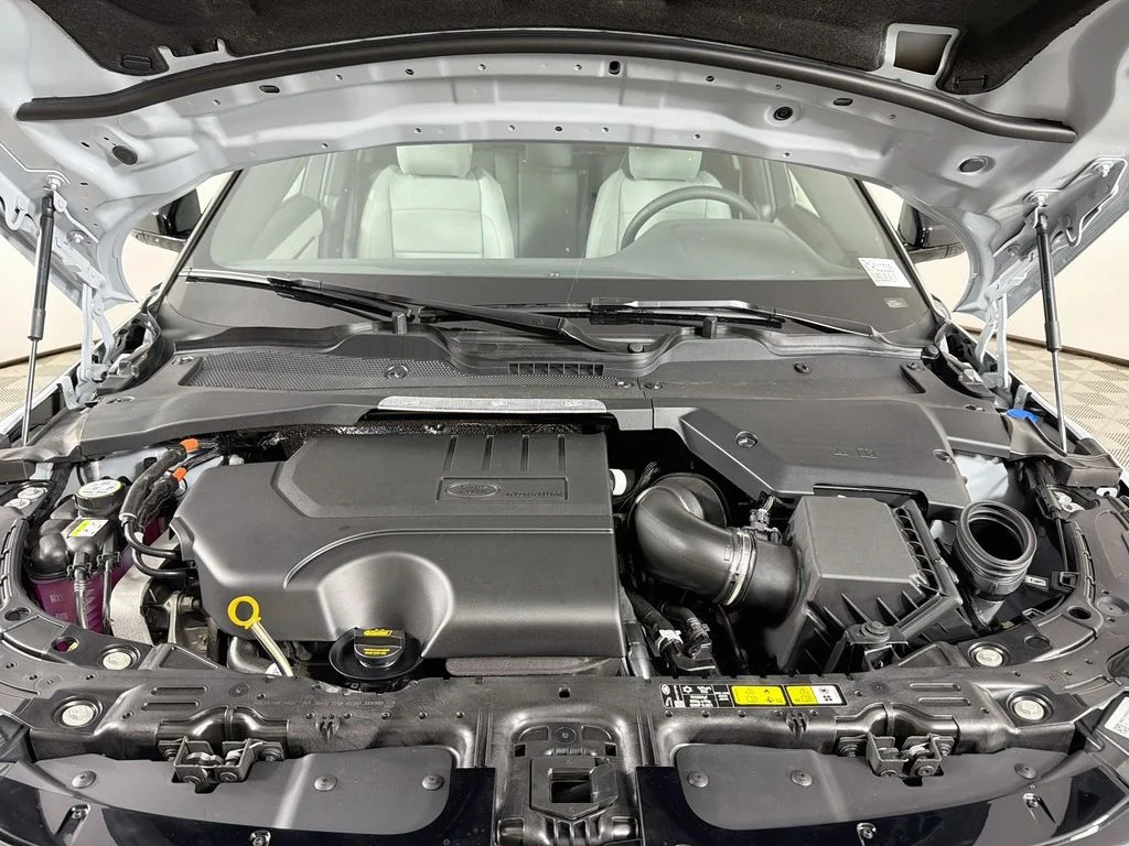 New 2026 Arroios Grey Land Rover S image 32