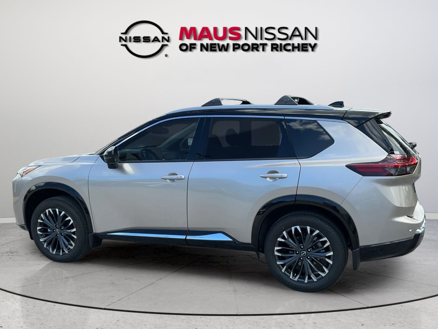 New 2026 Silver Nissan Platinum image 7