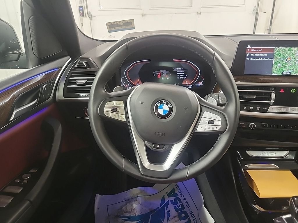Used 2023 Black BMW xDrive30i image 6