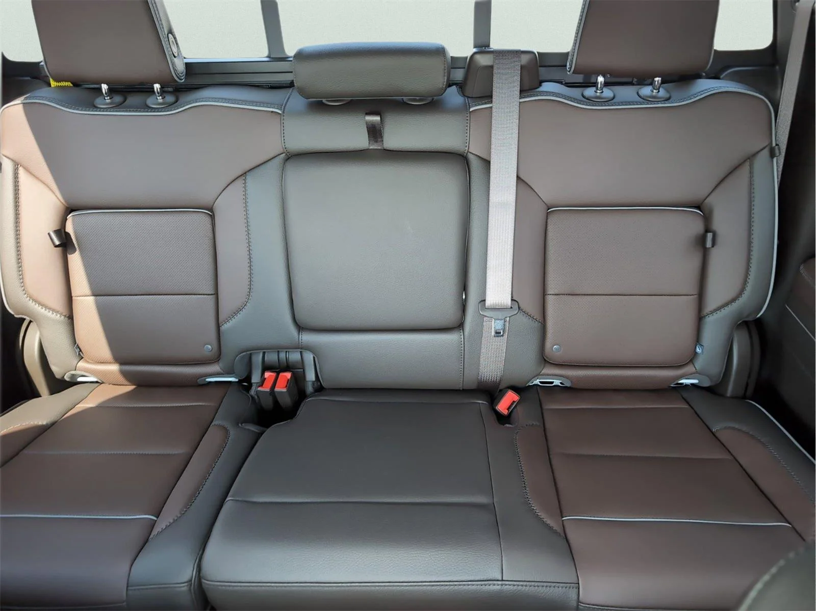New 2026 Glacier White Tricoat GMC Denali image 9