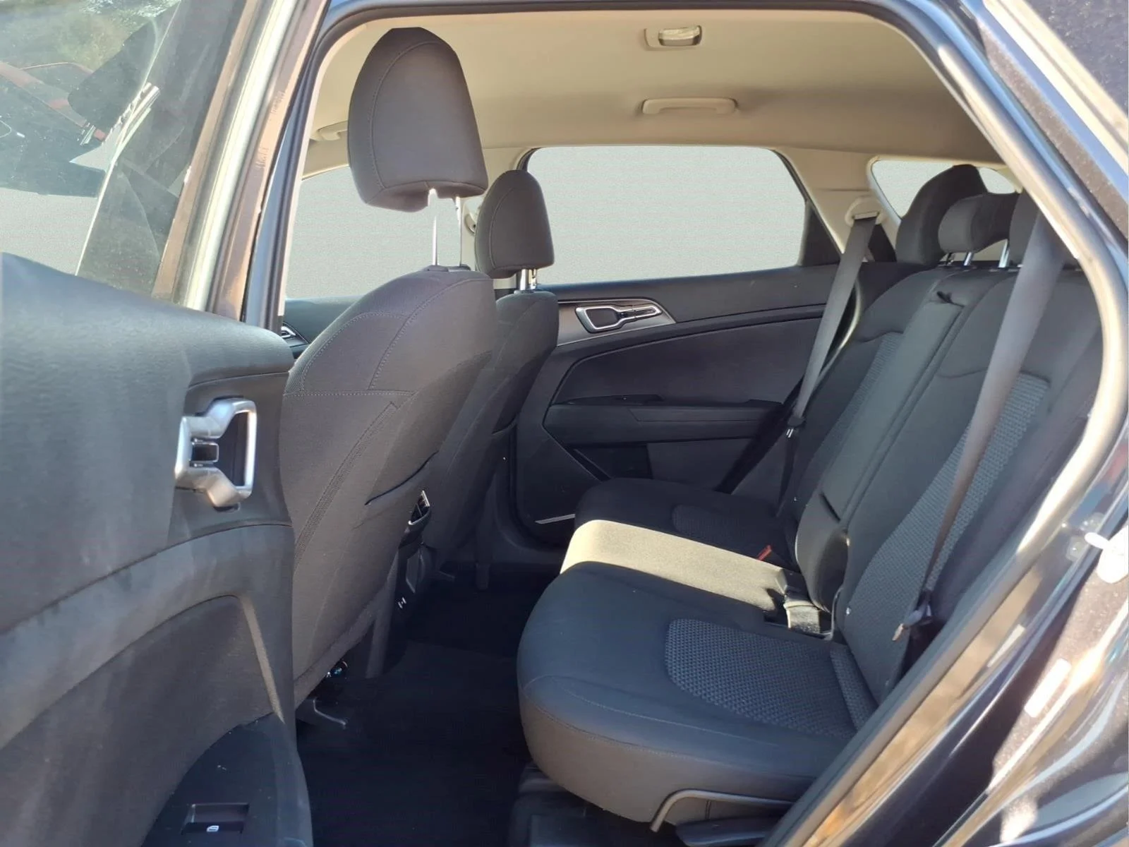 Used 2026 Panthera Metal Kia LX image 11