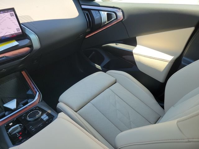 New 2026 Blue BMW 30 xDrive image 16