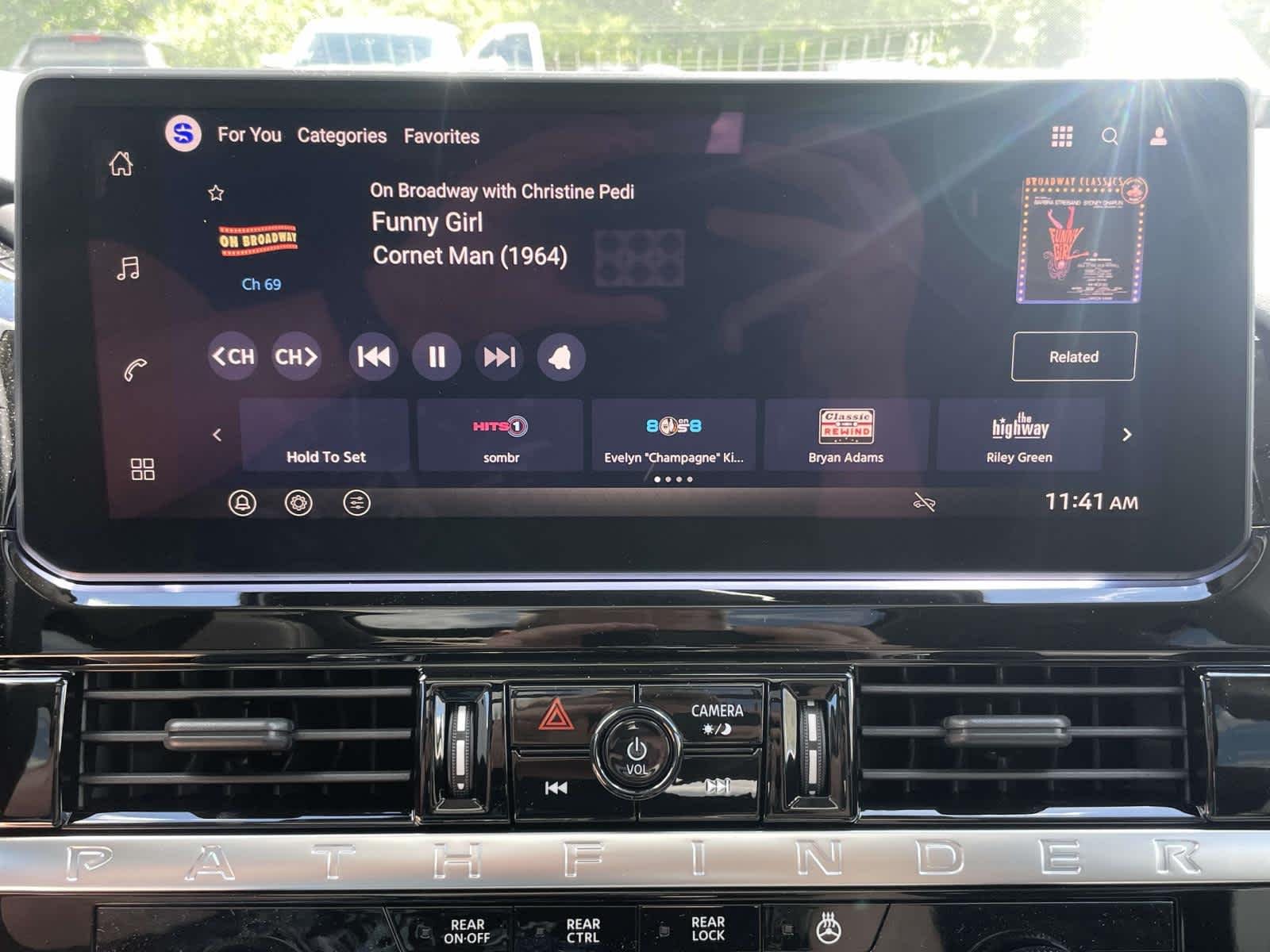 New 2026 Boulder Gray Pearl/Super Black Nissan Platinum image 24