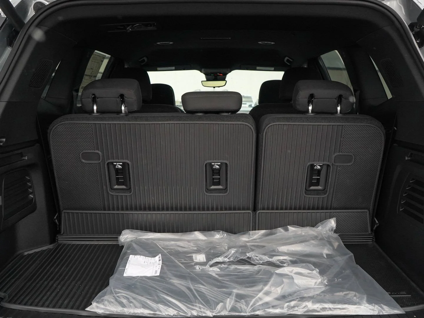 2026 GMC Acadia Elevation - Photo 8