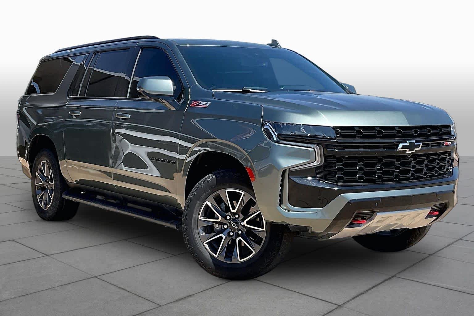 Used 2024 Silver Sage Metallic Chevrolet Z71 image 4