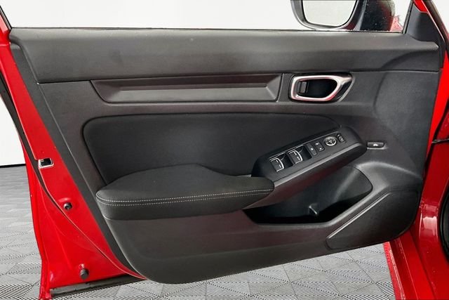 Used 2022  Honda Sport image 18