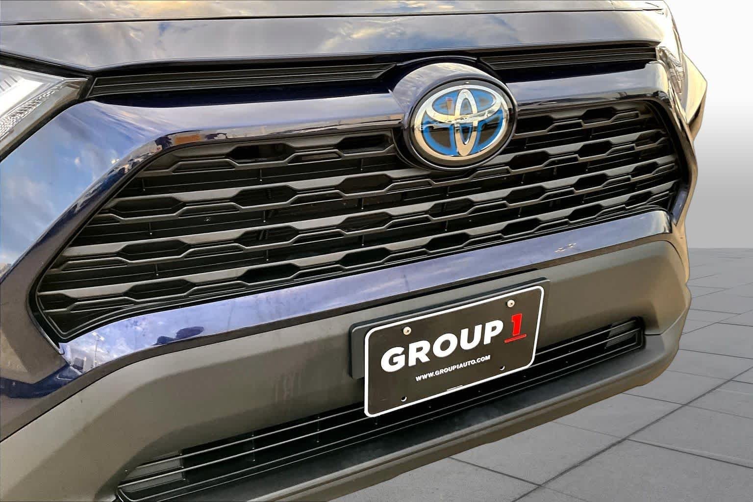 Used 2023 Blueprint Toyota Hybrid XLE image 30