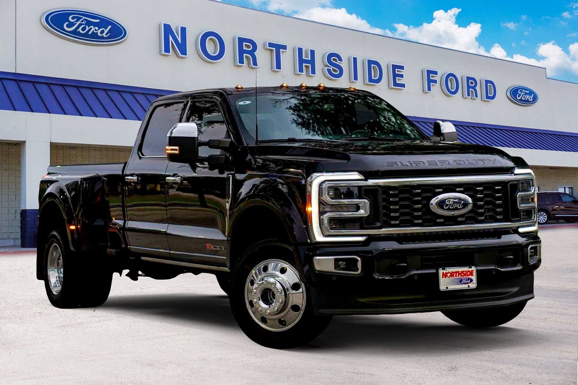 2026 Ford F-450 Platinum 4x4 Crew Cab 8' Box DRW's photo
