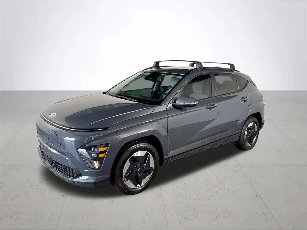 Used 2024 Hyundai Kona EV SEL with VIN KM8HC3A60RU008633 for sale in Gladstone, OR