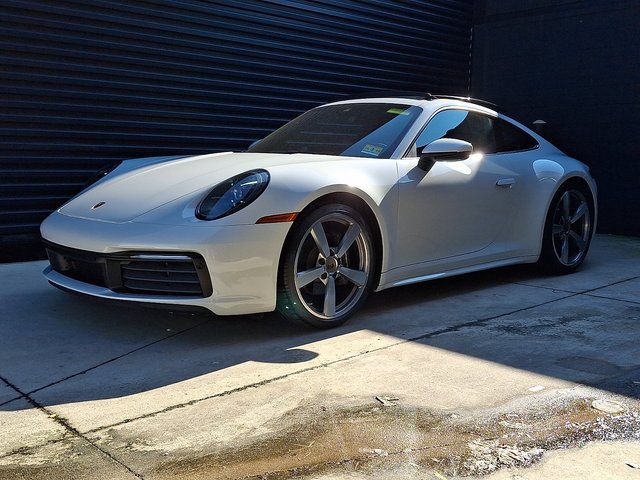 2021 Porsche 911 Carrera