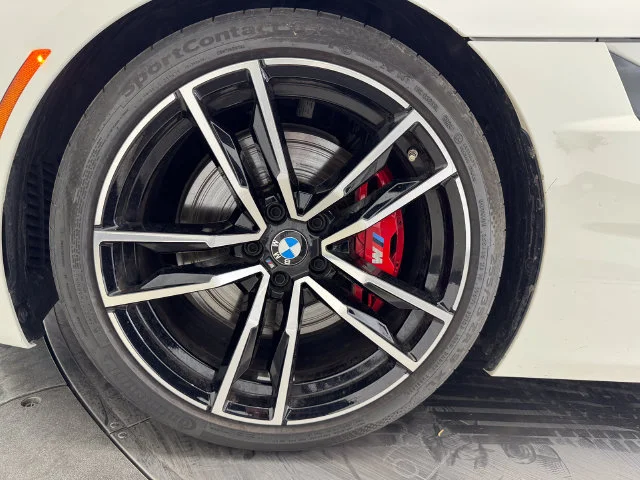 Used 2025 Alpine White BMW sDrive M40i image 9