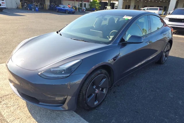 2023 Tesla Model 3 Base