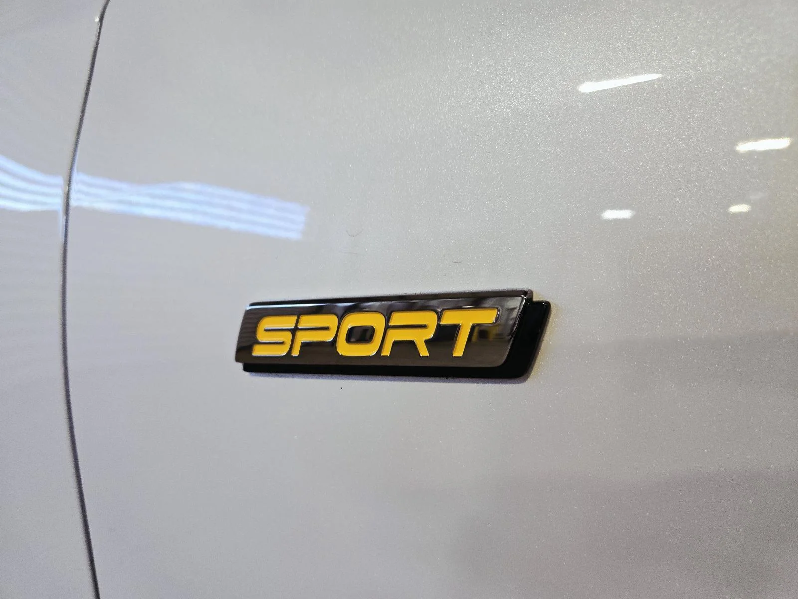Used 2025 Crystal White Pearl Subaru Sport image 9