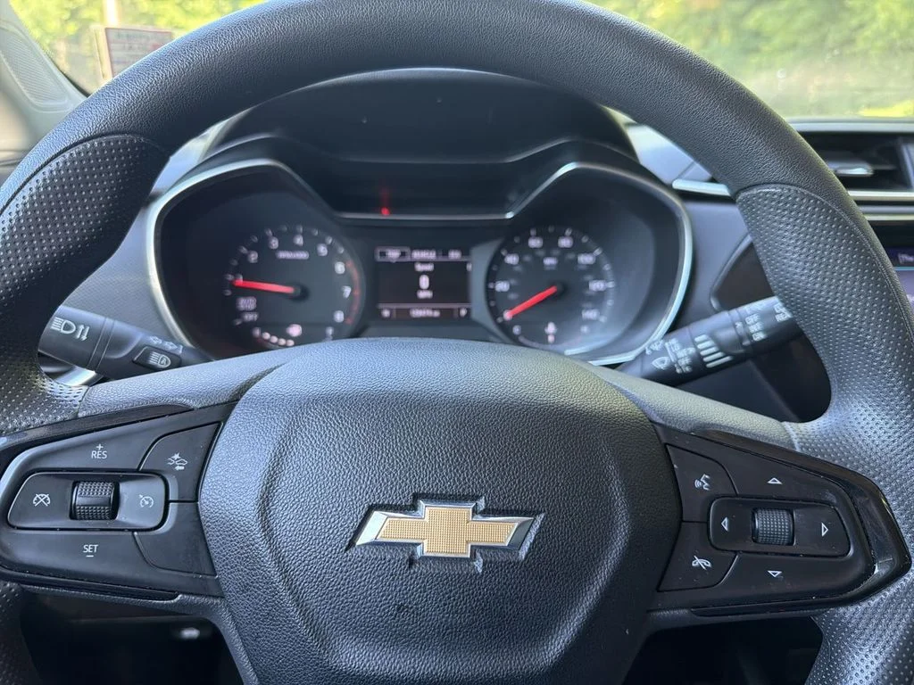 Used 2021 Black Chevrolet LT image 11