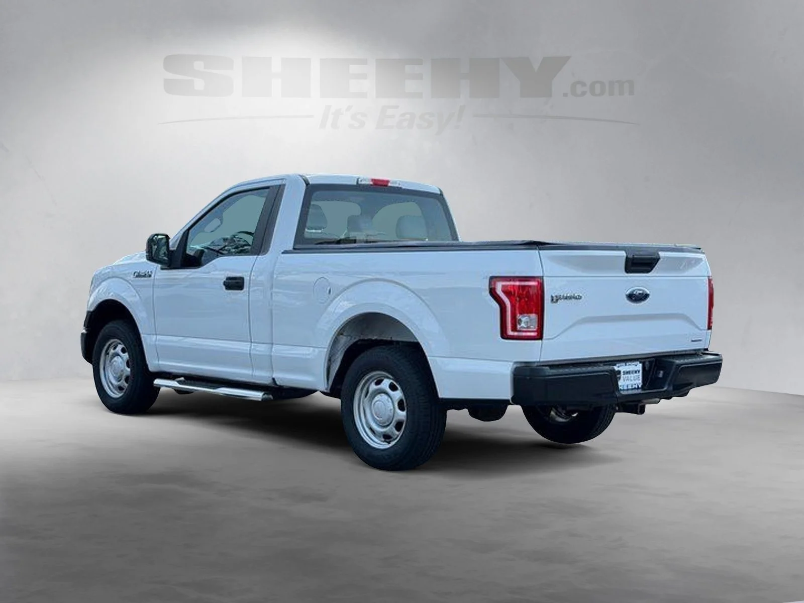 Used 2016 White Ford XL image 13