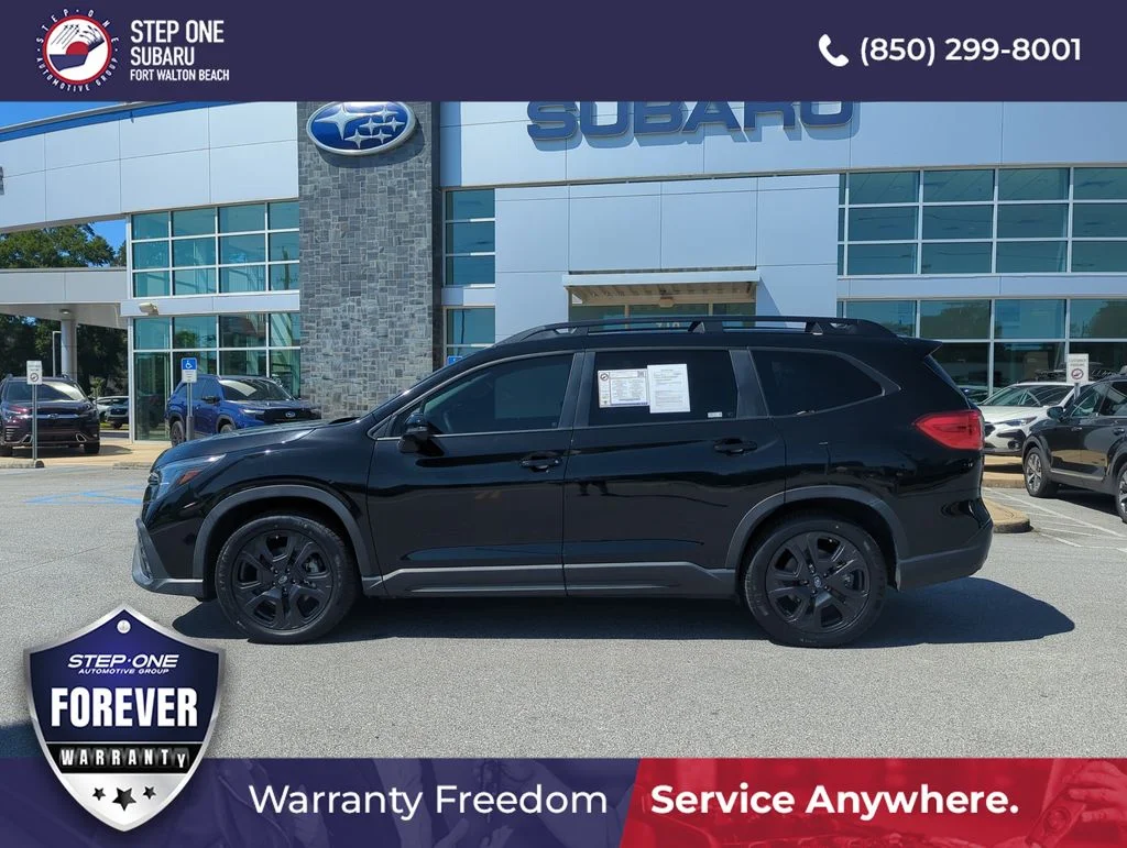 Used 2023 Black Subaru Onyx Edition image 4