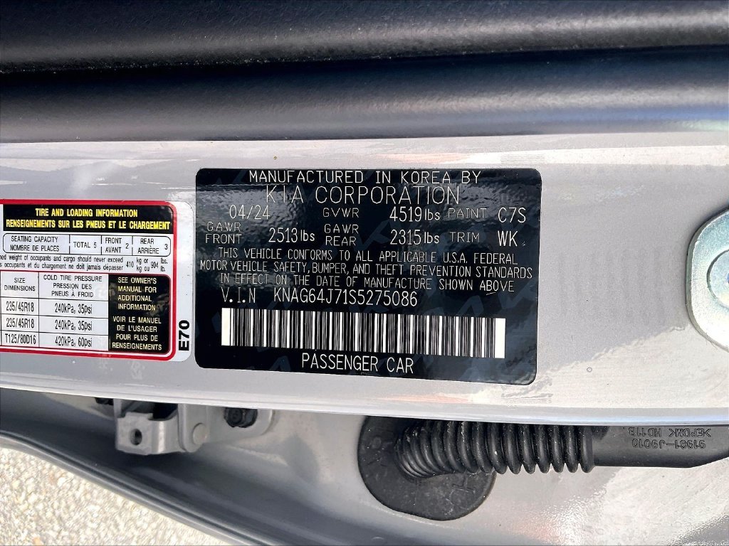 Used 2025 Wolf Gray Kia GT-Line image 33