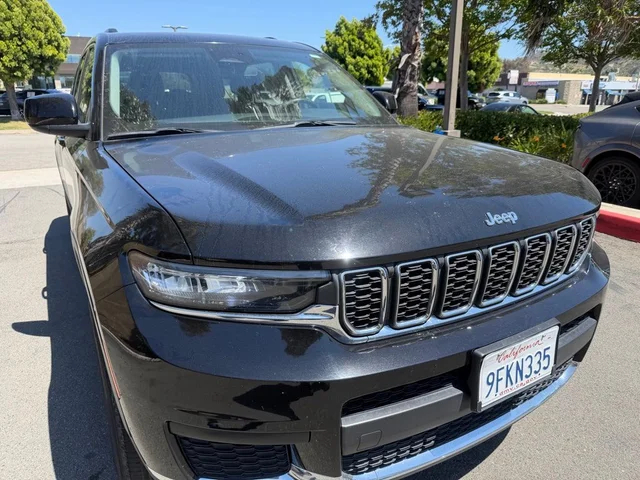 2023 Jeep Grand Cherokee L Laredo