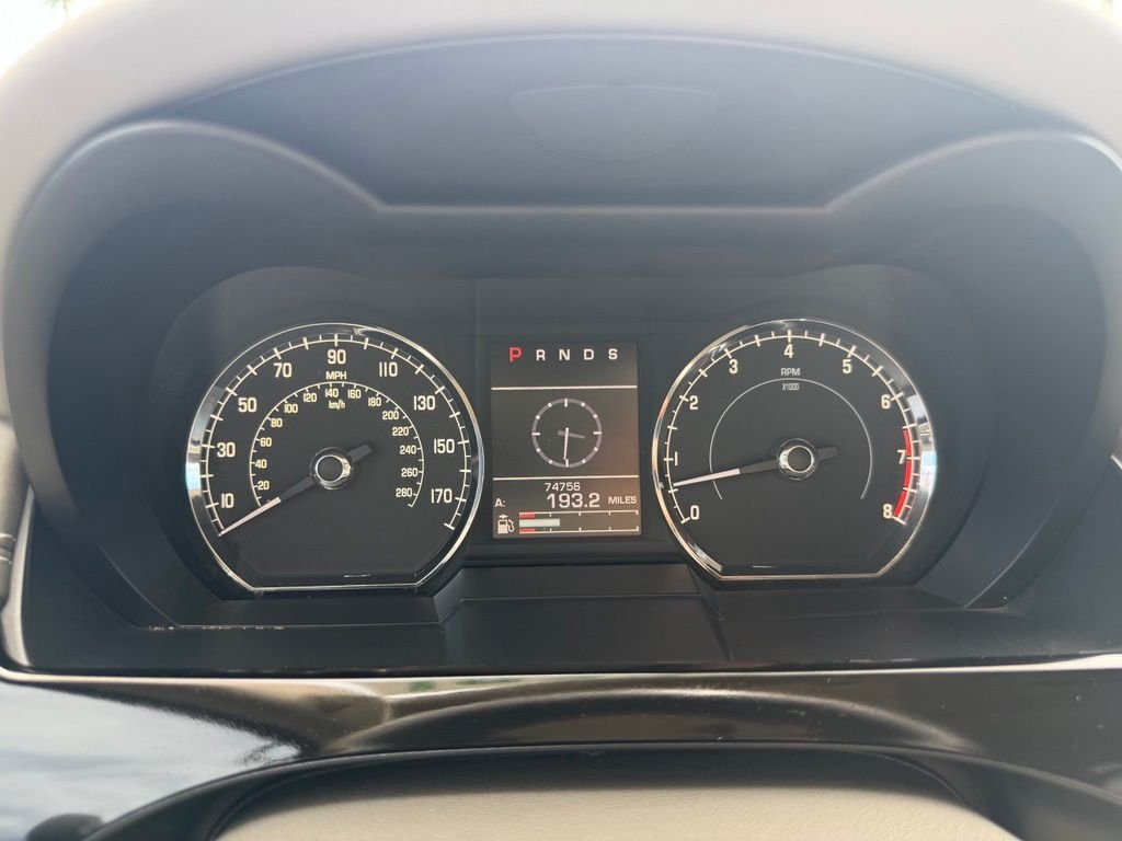 Used 2011 Red Jaguar Base image 12