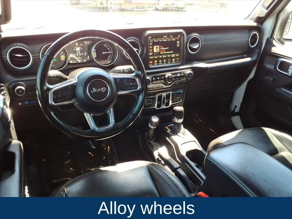 Used 2023 White Jeep Sahara 4x4 image 22