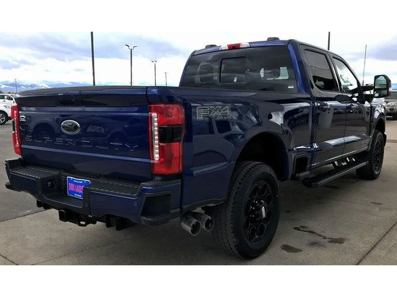 New 2026 ARGON BLUE METALLIC Ford LARIAT image 30