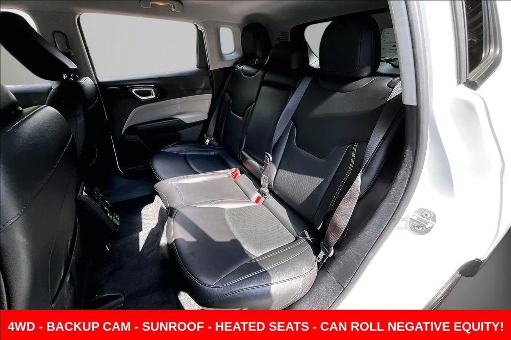 Used 2022 White Jeep Limited image 21