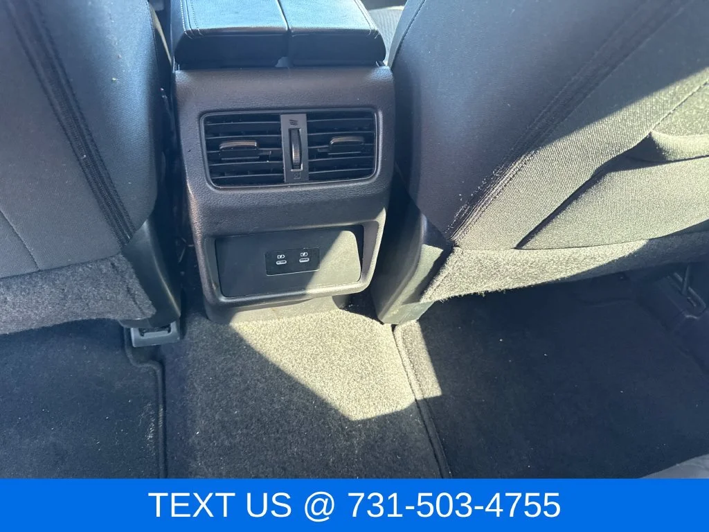 Used 2025 Gray Nissan SV image 26