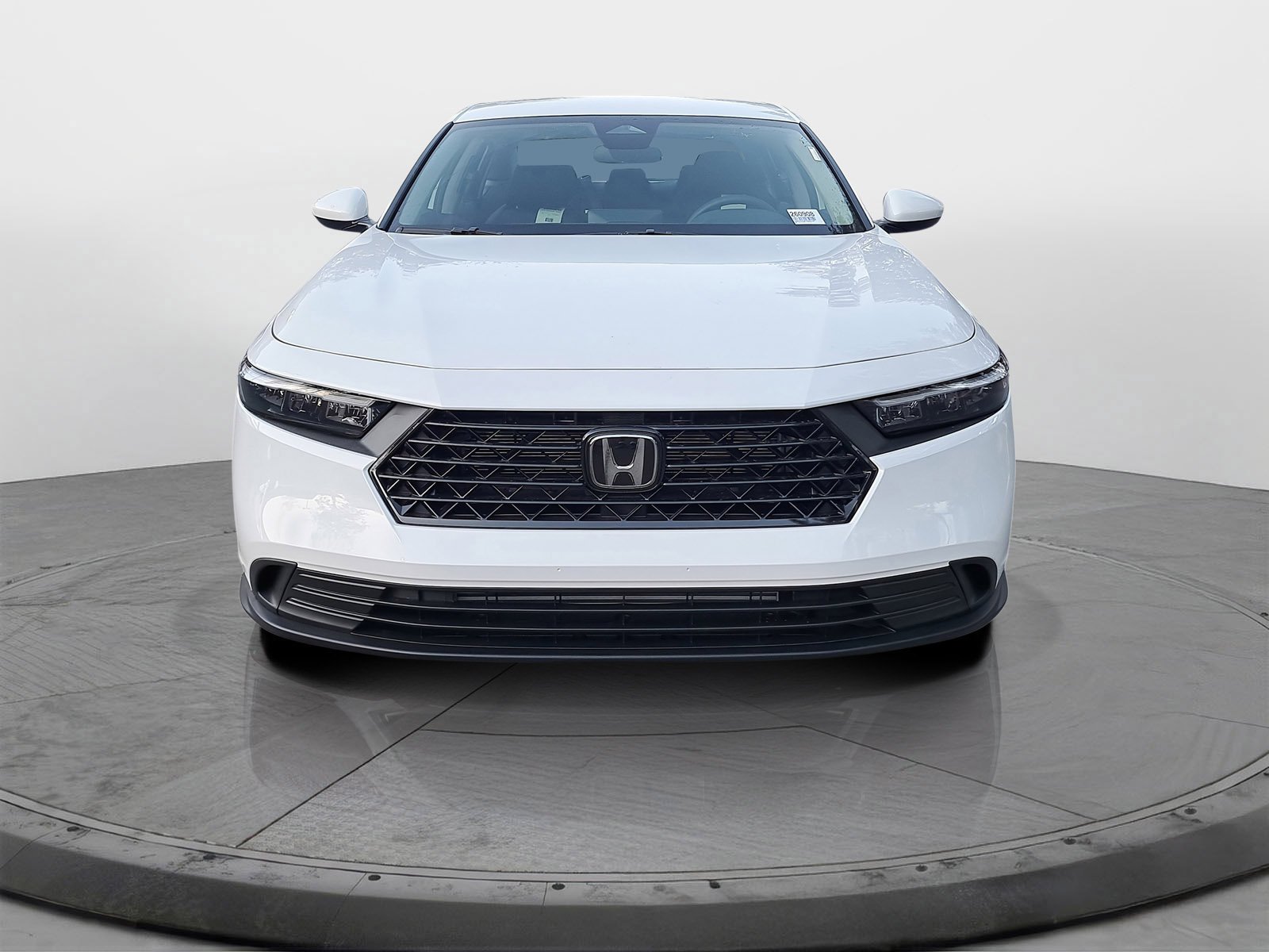 New 2026 Platinum White Pearl Honda LX image 2