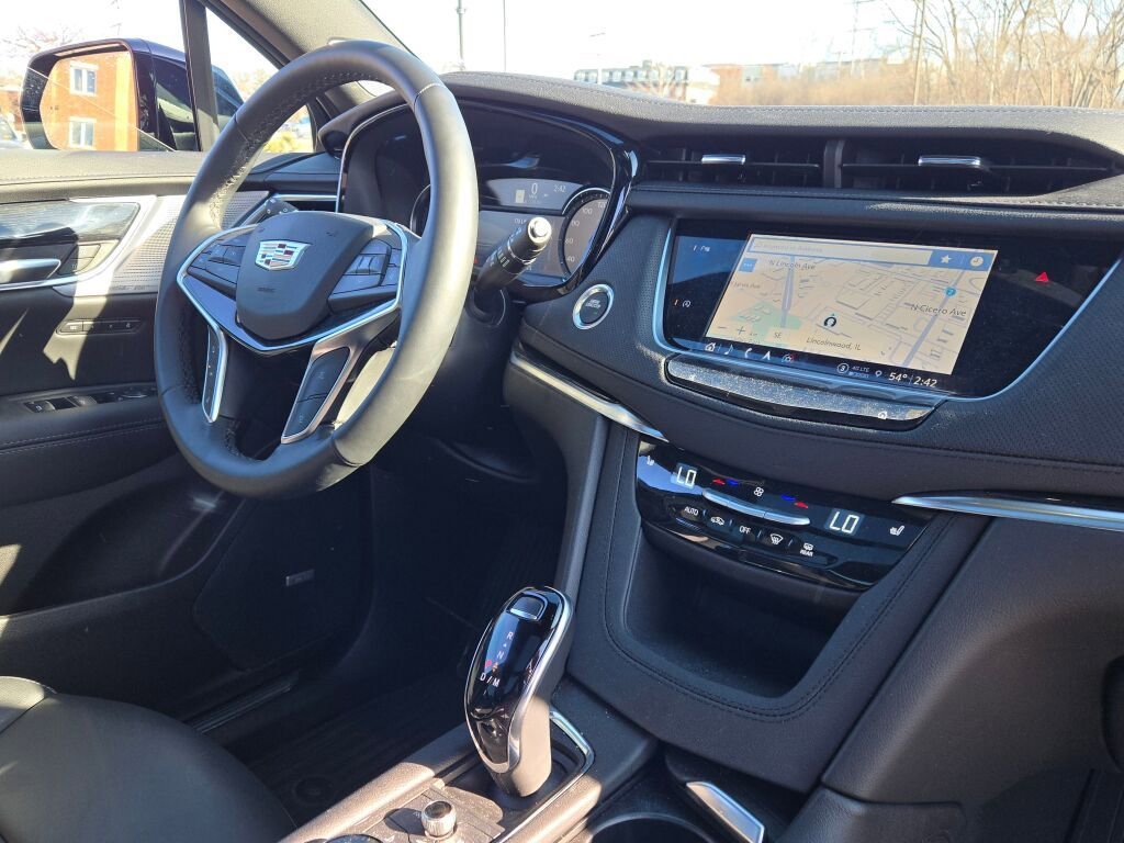 2025 Cadillac XT5 Premium Luxury - Photo 8