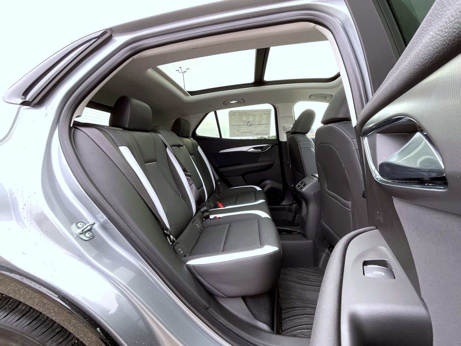 2026 Buick Envision Sport Touring - Photo 18