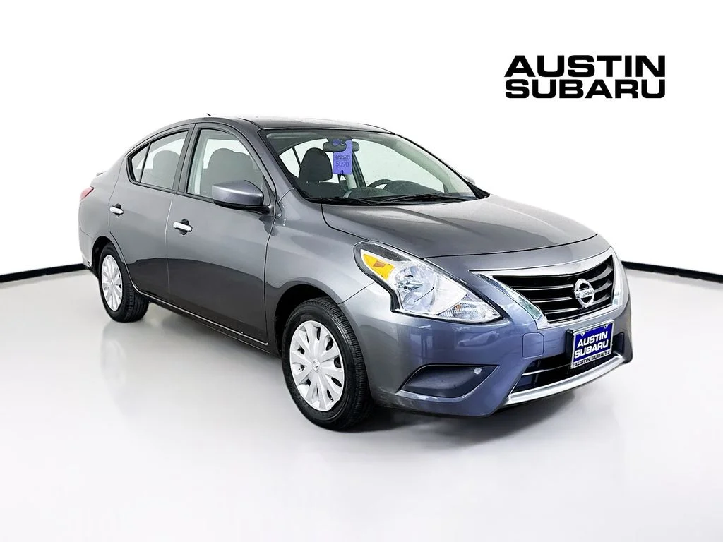 Used 2017 Gray Nissan 1.6 SV image 1