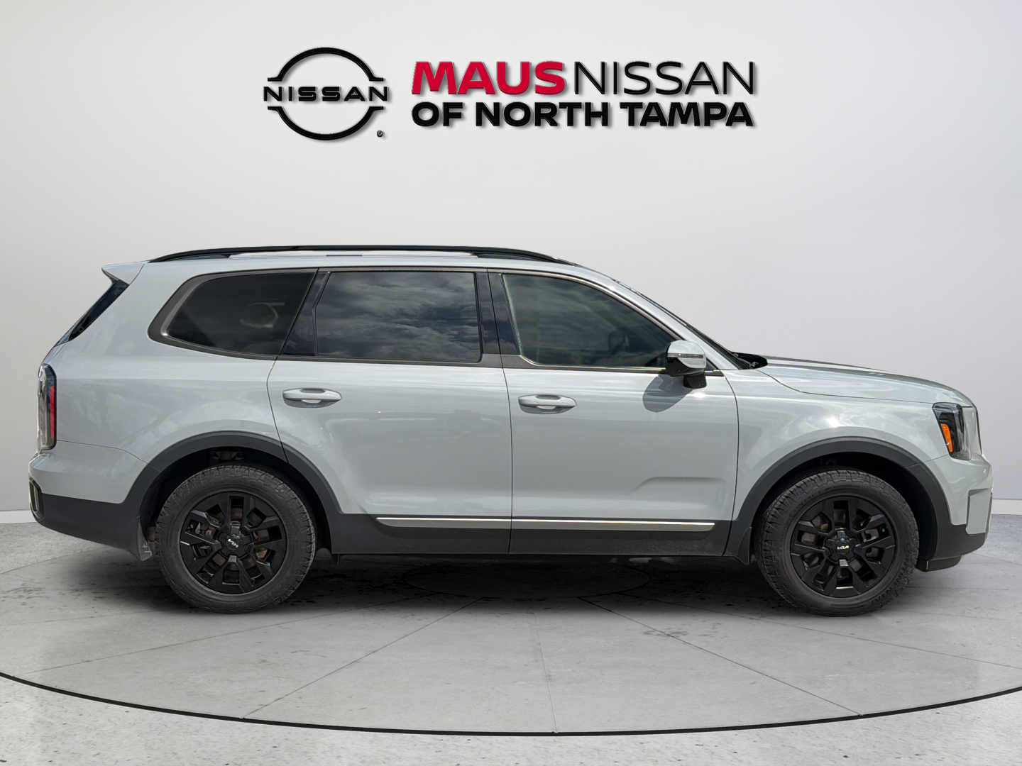 Used 2023  Kia SX X-Pro image 13