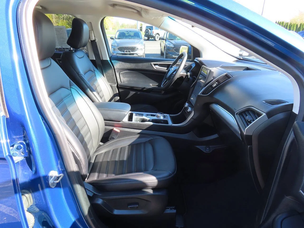 Used 2022 Atlas Blue Ford SEL AWD 4dr Crossover image 8
