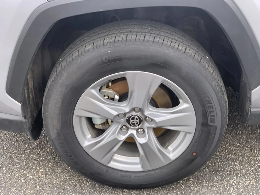 Used 2025 Silver Toyota XLE image 32
