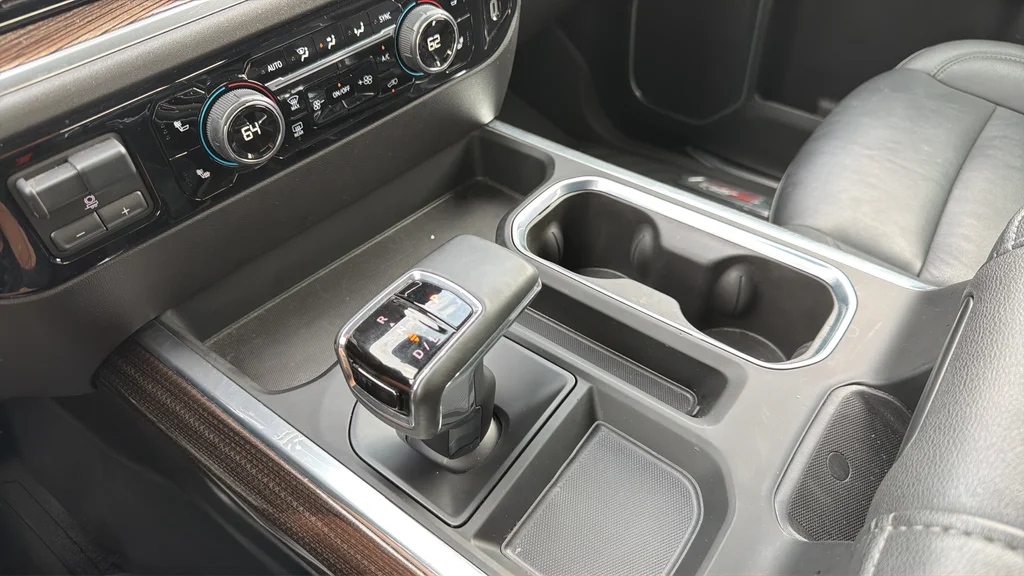Used 2025 Gray Chevrolet RST image 23