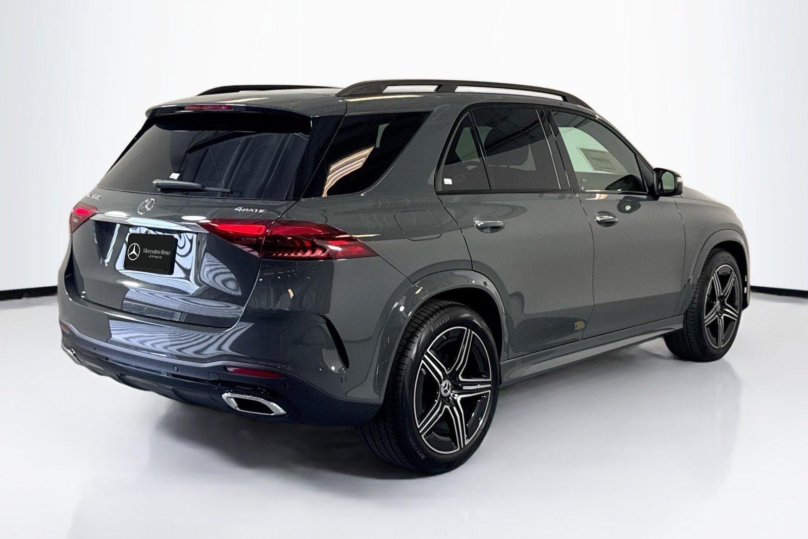 New 2026 Manufaktur Silicon Grey Mercedes-Benz GLE 450 image 5