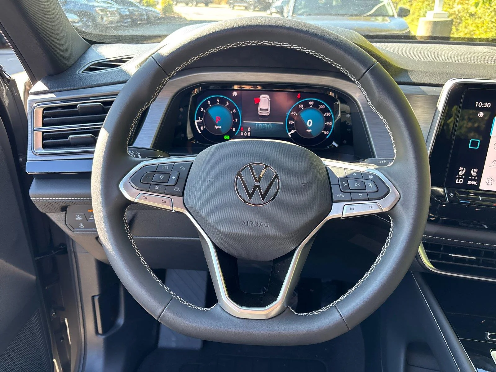 New 2026 Pure Gray Volkswagen 2.0T SE w/Technology image 17