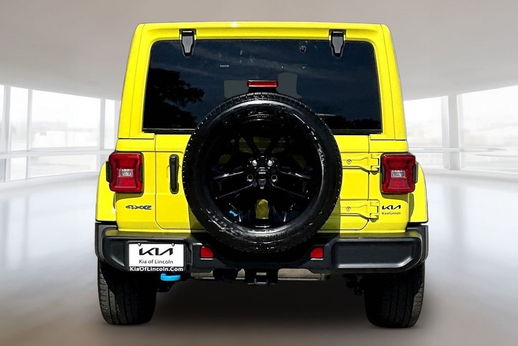 Used 2022 High Velocity Clearcoat Jeep Unlimited Sahara 4xe image 5