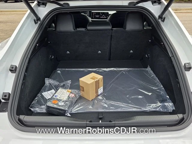 New 2026 White Knuckle Exterior Paint Dodge R/T Plus image 11