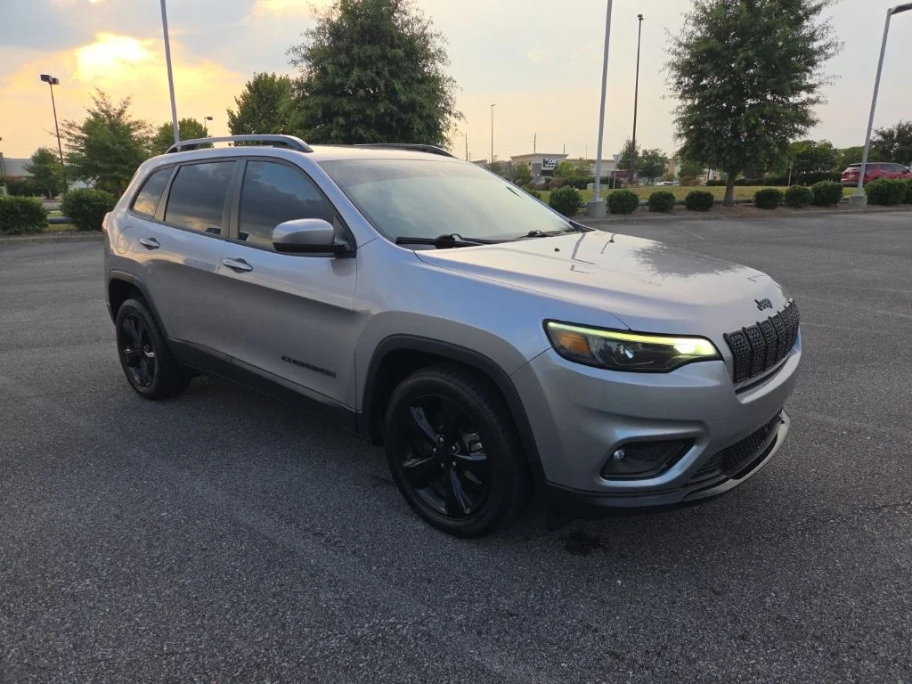 2021 Jeep Cherokee Altitude