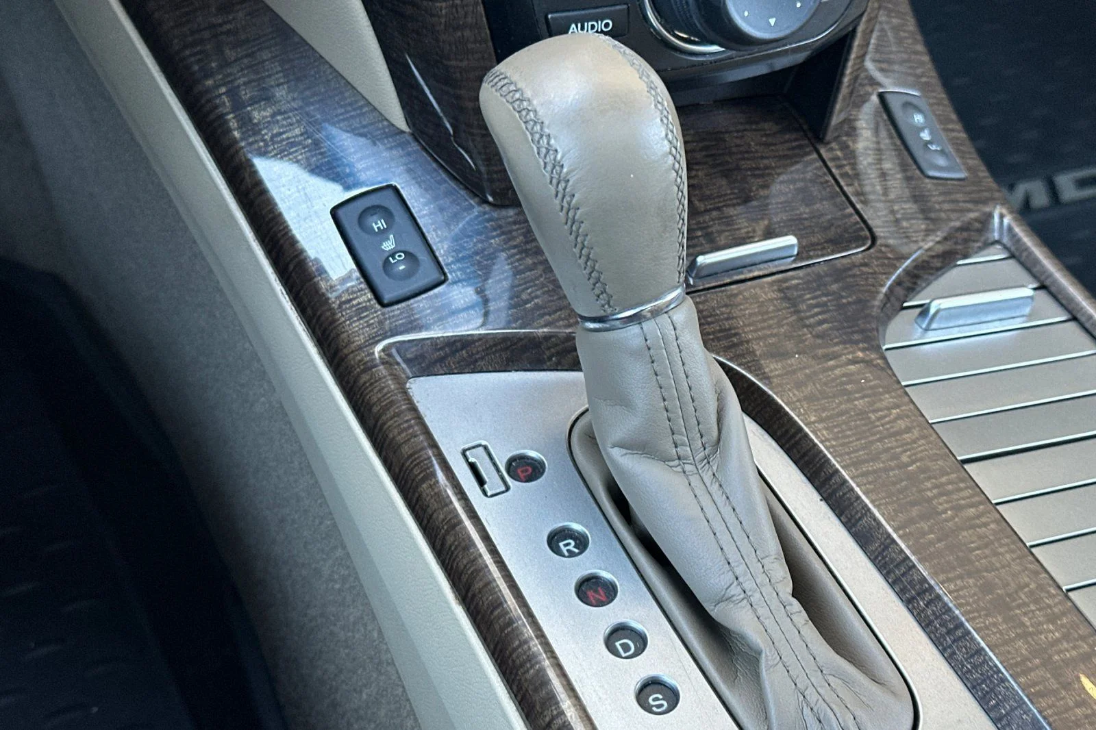 Used 2012  Acura Technology image 25