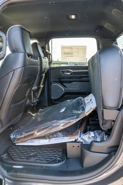 2026 RAM 1500 Laramie - Photo 9